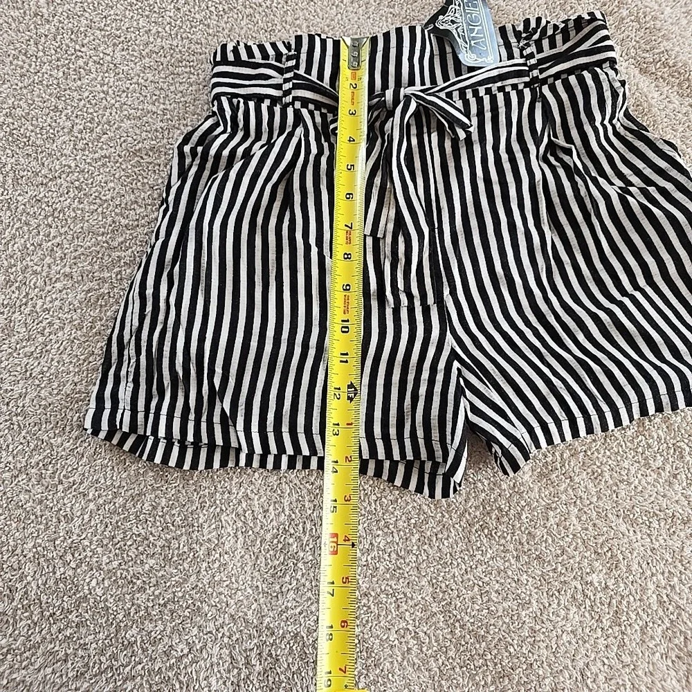 Angie Shorts Black/white Striped Tie‎ Belt Sz S NWT Lightweight Semi-sheer